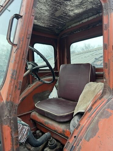 Тракторы ЛТЗ: Трактор колесный, кабина закрытая. Основные характеристики и — 8