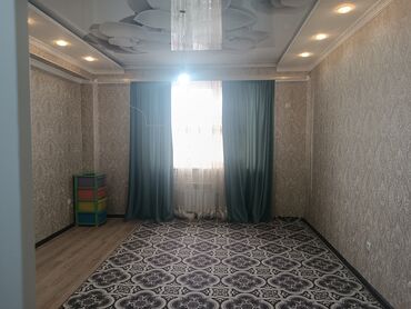 помещение для швейного цеха: 1 бөлмө, Менчик ээси, Чогуу жашоосу жок, Толугу менен эмереги бар, Жарым -жартылай эмереги бар