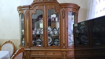 Divanlar: İşlənmiş, Dolab, Komod, Kredit yoxdur