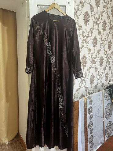 платье imperial: Вечернее платье, Длинная модель, Атлас, С рукавами, Камни, XL (EU 42), 2XL (EU 44), 3XL (EU 46)