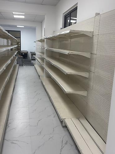 Торговые стеллажи для магазина. Полка для магазина