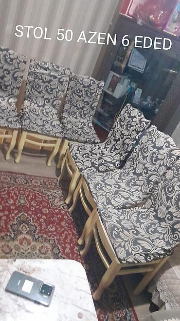 Divan və kreslo dəstləri: Divan və stul dəsti

0554376643 divan 100 AZN stul 50 azn — 2