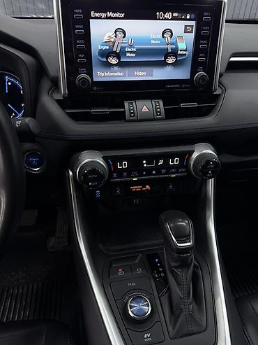 Toyota: Toyota RAV4: 2019 г., 2.5 л, Вариатор, Гибрид, Кроссовер — 11