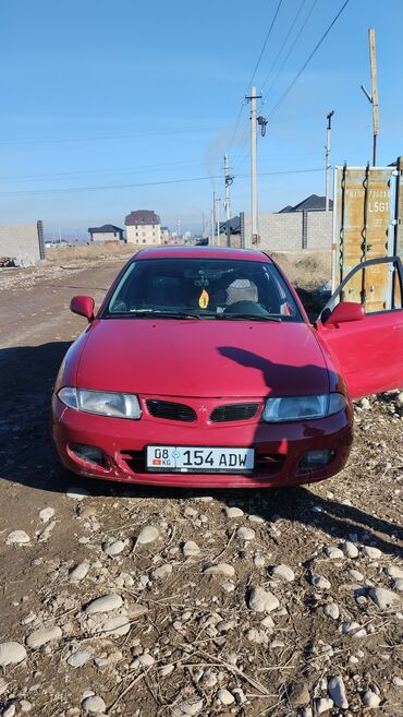 Mitsubishi: Mitsubishi Carisma: 1996 г., 1.8 л, Механика, Бензин, Седан