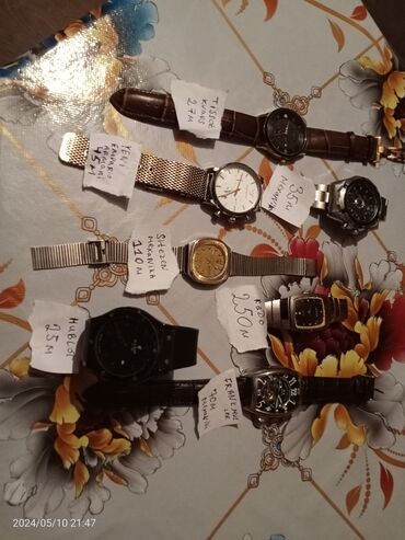 işlənmiş saat: İşlənmiş, Qol saatı, Cartier, rəng - Gümüşü