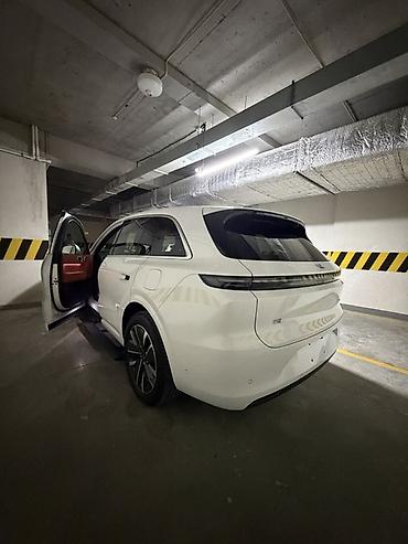 Lixiang: Lixiang L6: 2025 г., 1.5 л, Автомат, Электромобиль, Кроссовер — 3