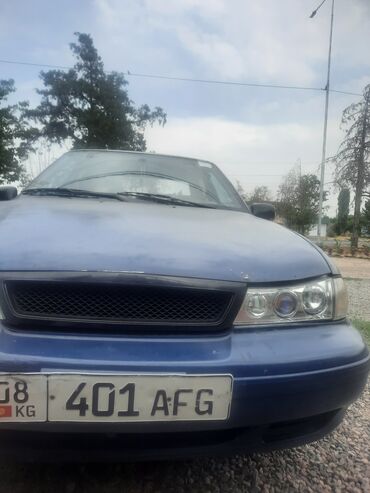 я ищу лада приора: Daewoo Nexia: 2004 г., 1.5 л, Механика, Бензин, Седан
