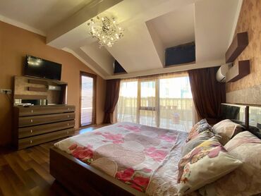 Uzunmüddətli kirayə mənzillər: ŞƏHƏRİN MƏRKƏZİNDƏ GENİŞ MƏNZİL KİRAYƏ VERİLİR Ümumi sahə: 250 m² — 7