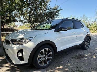 решотки: Kia Stonic: 2019 г., 1.6 л, Автомат, Дизель, Кроссовер — 2