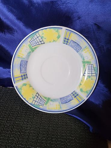 case coca cola: Solje nove velike za kafu iz 90ih.god. Porcelanske solje svedski — 10