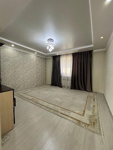 Продажа коттеджей и домов: Продается участок 5 соток. На участке два двухэтажных домов. Отлично — 6