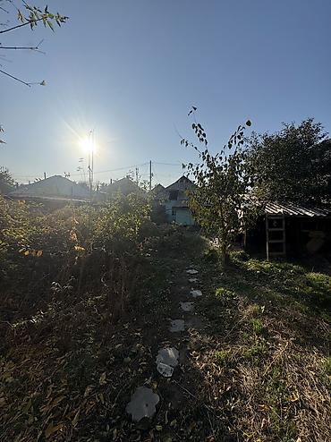 цена за срочность: 3 комнаты, 70 м², 4 соток, Бишкек, Кудайберген авторынок Собственник — 2