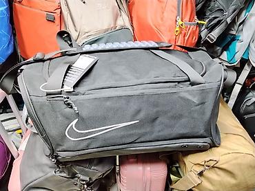 авто спальник: Спортивная сумка Nike (дуффл) - Цвет: черный с отражающим логотипом — 1