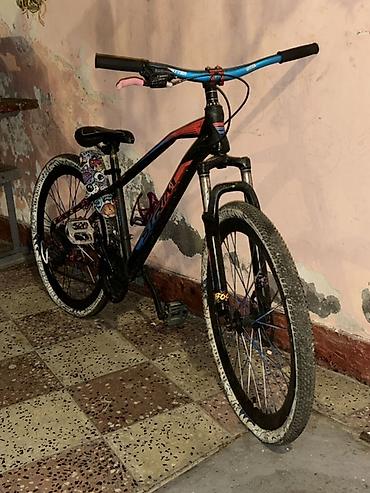 Velosipedlər: Skorus işlemir qabaq pacennik cox yüngül oynuyur pedalın biri ferqlidi — 1