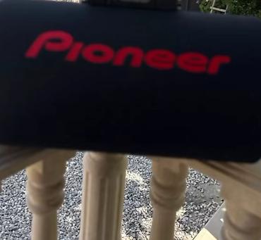 Pioneer TS-WX306T bas refleks subwoofer - Güc: 1300W MAX - Ölçü: 30