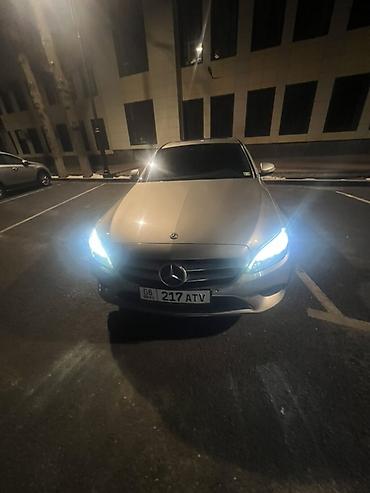 Mercedes-Benz: Mercedes-Benz C-Class: 2019 г., 2 л, Бензин, Седан — 2