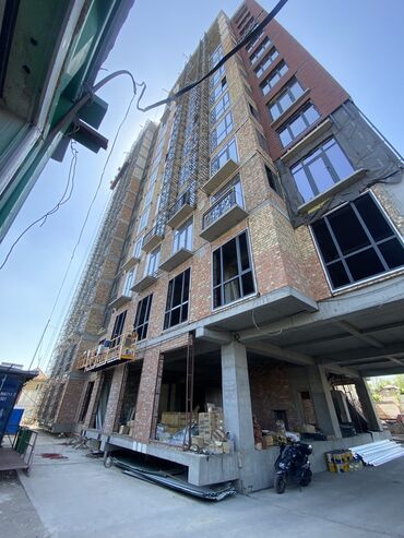 квартира подсилением: 3 комнаты, 81 м², Элитка, 5 этаж, ПСО (под самоотделку)