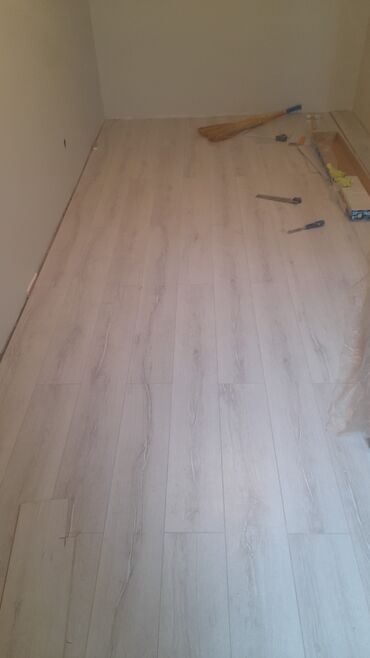 Штукатурка, шпаклевка: Декоративная штукатурка | Мокрый шелк, Текстурная, Леонардо 3-5 лет опыта — 18