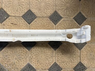 Бамперы и комплектующие: Усилитель бампера Toyota, Б/у, Оригинал — 9