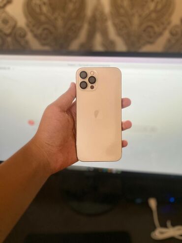 чехлы на iphone xr: IPhone 12 Pro, 128 ГБ, Кулакчындар, Заряддоочу түзүлүш, Кабель, 85 %