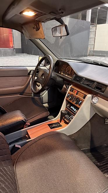 замок 124: Mercedes-Benz W124: 1988 г., 2.6 л, Автомат, Бензин, Седан — 9