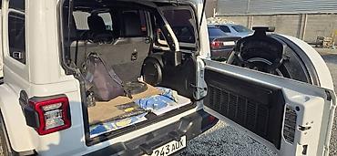 жееп чероки: Jeep Wrangler: 2019 г., 2 л, Автомат, Внедорожник — 9