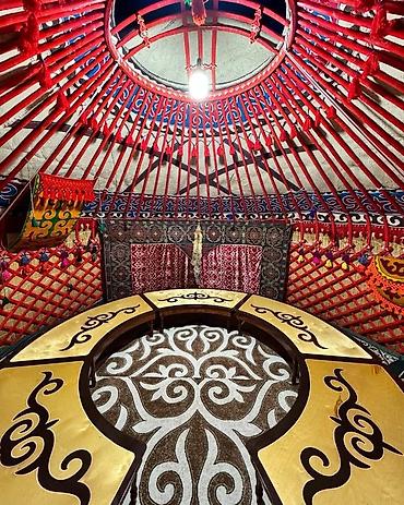 Аренда юрт: Аренда юрты, Каркас Деревянный, 85 баш, Казан, Посуда, С полом — 4