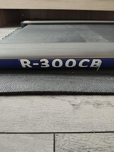 r300: Беговая дорожка UnixFit R-300CB - компактная складная модель для дома — 3