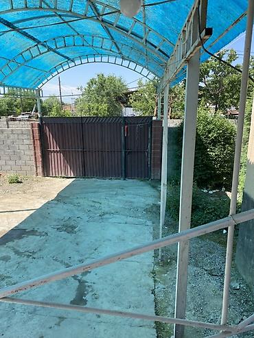 Продажа полдома: Село КунТуу Продаю полдома 3 комнаты Рядом со школой и детским садом at lalafo.kg — 13 Продажа полдома: Село КунТуу Продаю полдома 3 комнаты Рядом со школой и детским садом — 13