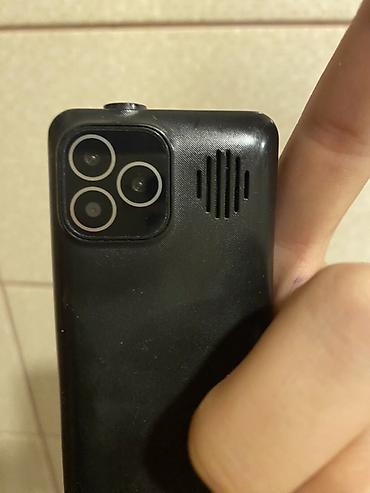 4 playstation: Telefon istifade olunmadığı üçün satılır telefona gore zeng etmeyn — 6