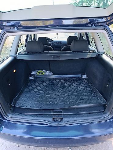 Volkswagen: Volkswagen Golf: 2002 г., 2 л, Автомат, Бензин, Универсал — 9