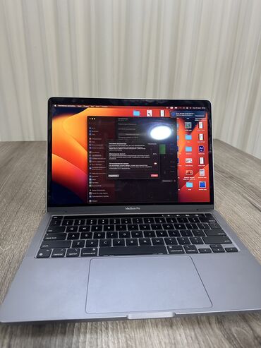 зарядка на macbook: Ноутбук, Apple, 8 ГБ ОЗУ, 13.3 ", Б/у, Для несложных задач, память SSD