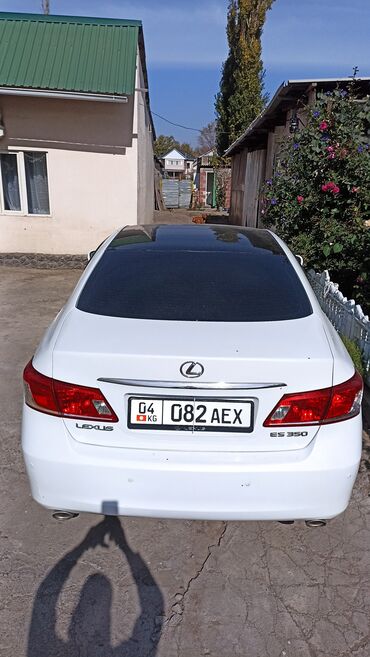 срочно продаю хонда серви: Lexus ES: 2011 г., 3.5 л, Газ, Седан