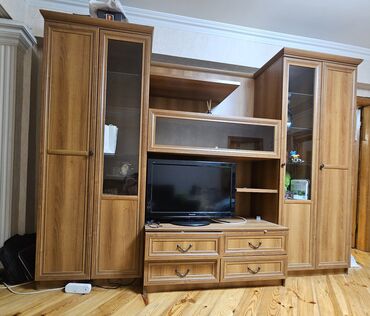 plasmas şkaflar: İşlənmiş, Açılan, 4 qapılı Düz dolab, Stenka, Azərbaycan