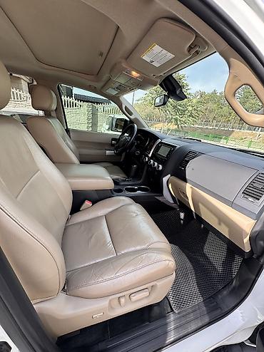 Toyota: Toyota Sequoia: 2017 г., 5.7 л, Автомат, Бензин, Внедорожник — 24