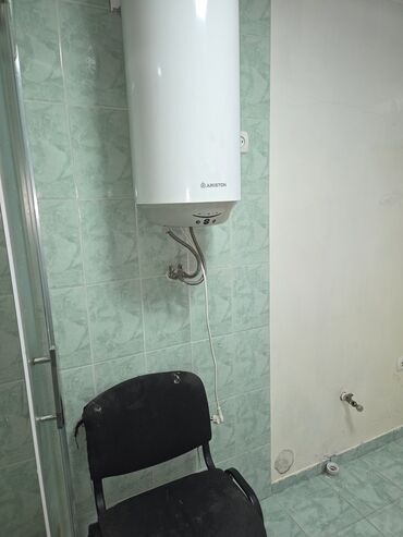кывартира дом: 40 м², 2 комнаты