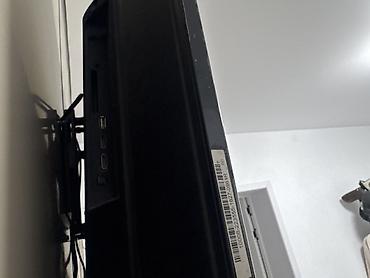 телевизор hisense: Телевизор Hisense, диагональ около 40–43". Плоская панель, тонкая — 2