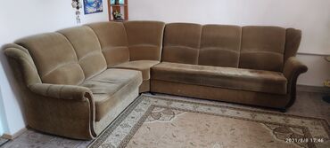 продаю гостиницу in Кыргызстан | ГОРНИЧНЫЕ: Продаю угловой диван торг уместен. Все вопросы по телефону. Наталья