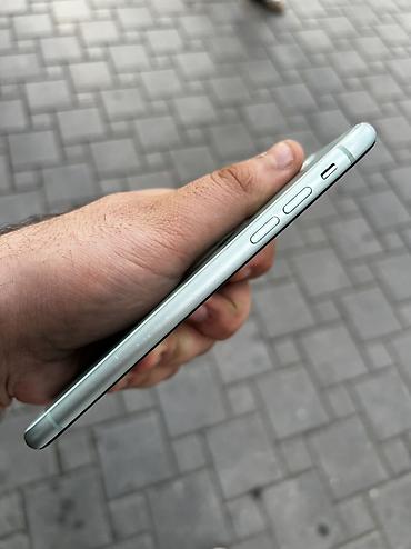 iponalar: IPhone 11, Yaşıl, Face ID — 5
