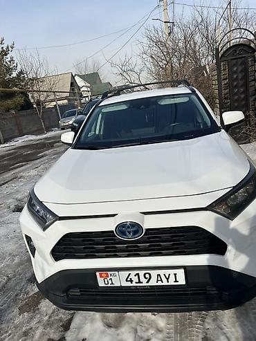 Toyota: Toyota RAV4: 2020 г., 2.5 л, Автомат, Гибрид, Кроссовер — 3