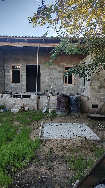 Salam maşataga karvan şadliq evin arxasinda yerlesir.yari tikilidir