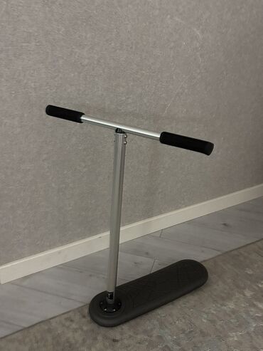 спорт стекинг бишкек: Продаю самокат для тренировки трюков новый использовался пару раз