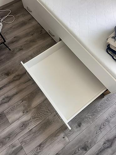 čile trenerka: Jednokrevetni krevet sa fiokama + dušek - Moderan, minimalistički — 9