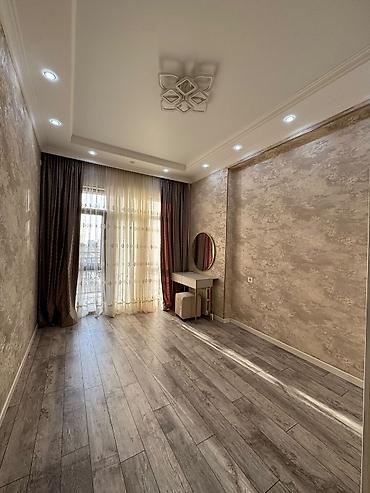 Продажа квартир: 2 комнаты, 74 м², Ак-Кеме Элитка, 4 этаж, Евроремонт — 5