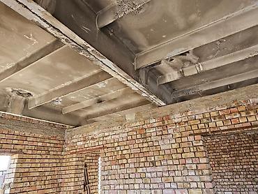 Продажа коттеджей и домов: Продаётся недостроенный двухэтажный кирпичный дом с участком — 12