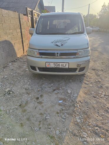 степ вагон 1: Honda Stepwgn: 2004 г., 2.4 л, Автомат, Газ, Минивэн