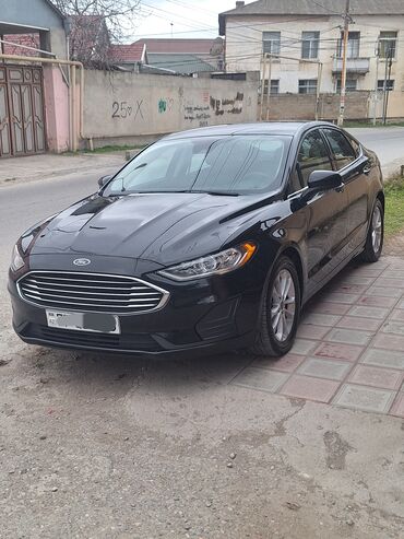 range rover satisi: Ford Fusion: 1.5 l | 2019 il 158700 km Sedan