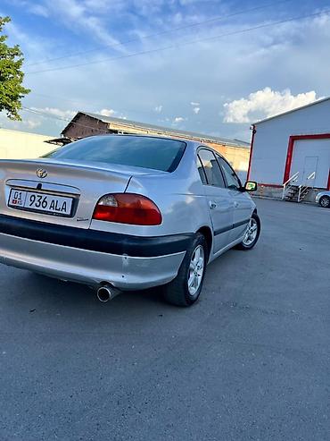 smart open: Toyota Avensis: 1998 г., 2 л, Механика, Бензин, Седан — 7
