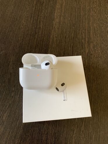 сколько стоят проводные наушники на айфон: Продаю оригинал Apple AirPods 3, б/у. Только правое ухо и кейс