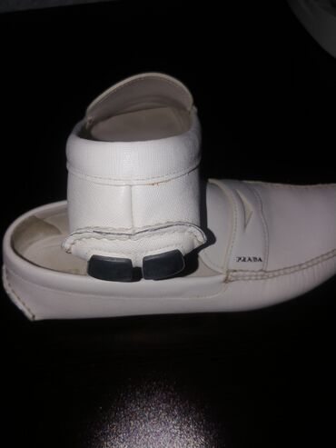 Ayaqqabılar: Prada
1 dəfə geyinilib
Ölçü - 44 / 45
Material dəri
Rəngi açıq bej — 7